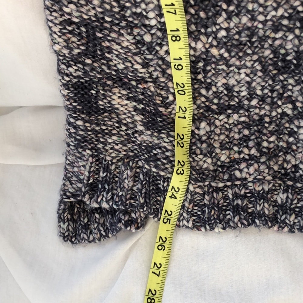 FOREVER 21 CONTEMPORARY BLUE & WHITE KNIT TURTLENECK Sweater Small /Peti… - Picture 9 of 16
